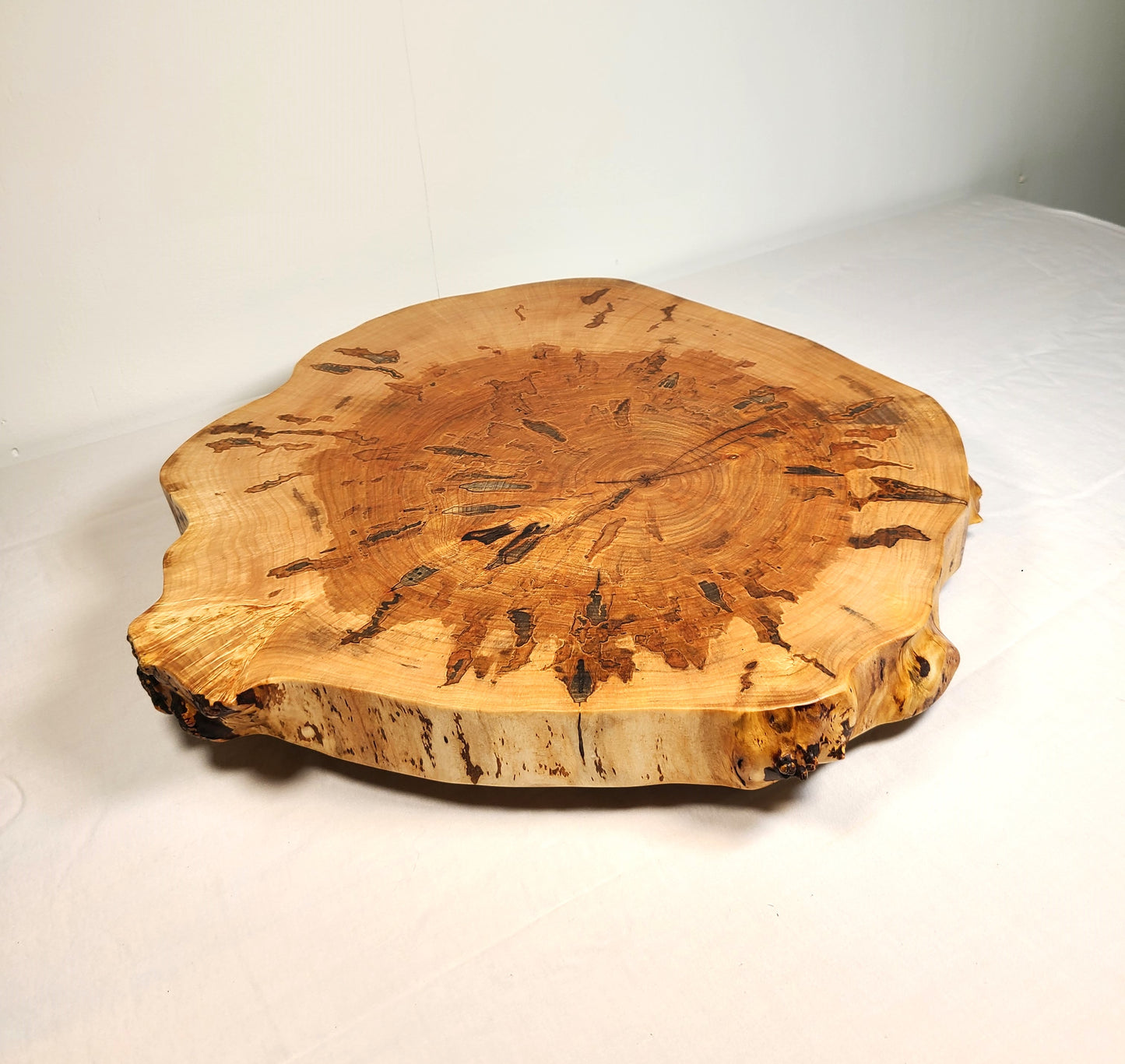 ROUND CHARCUTERIE BOARD - AMBROSIA MAPLE CROSSCUT
