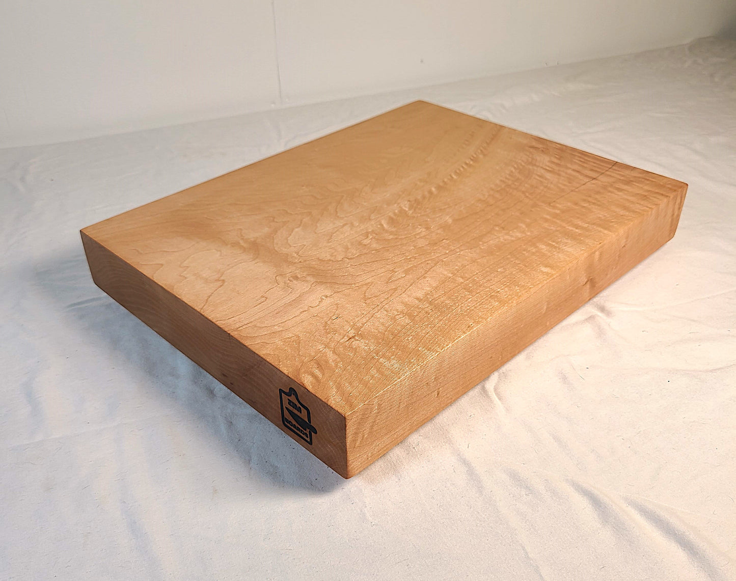 MAPLE CUTTING BOARD / CLASSIC SERIES