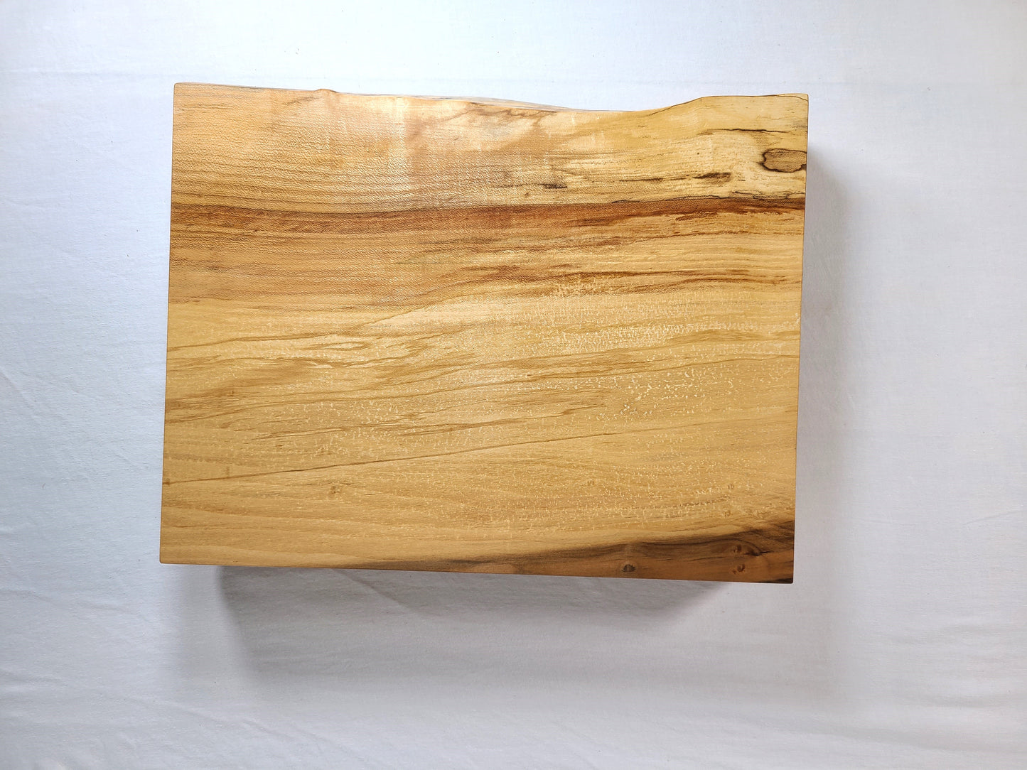 LIVE EDGE MAPLE CUTTING BOARD / FLAT TOP SERIES
