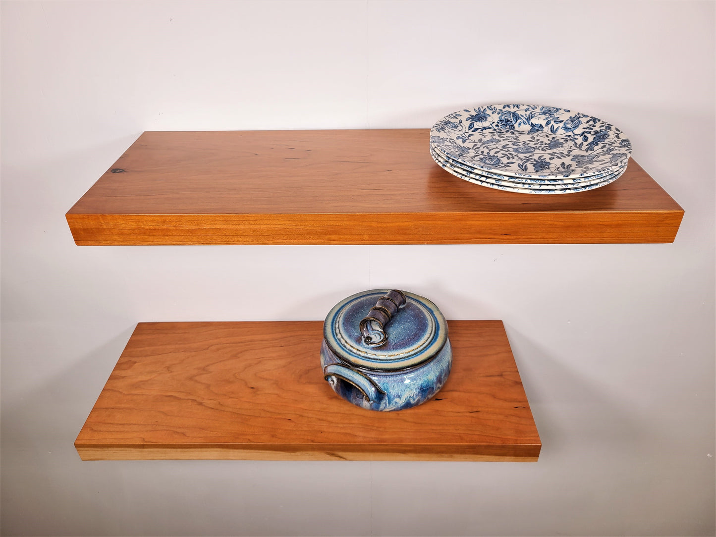 CHERRY FLOATING SHELVES