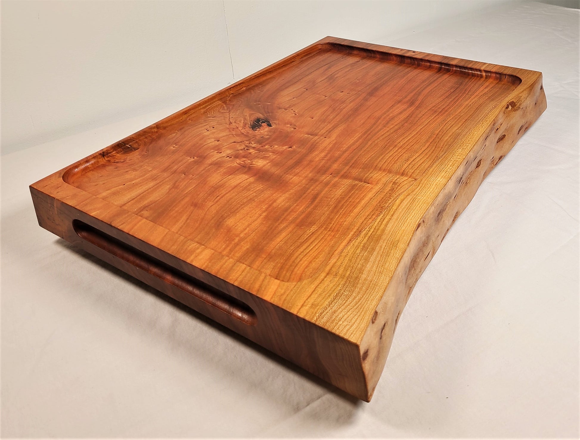 solid carving board