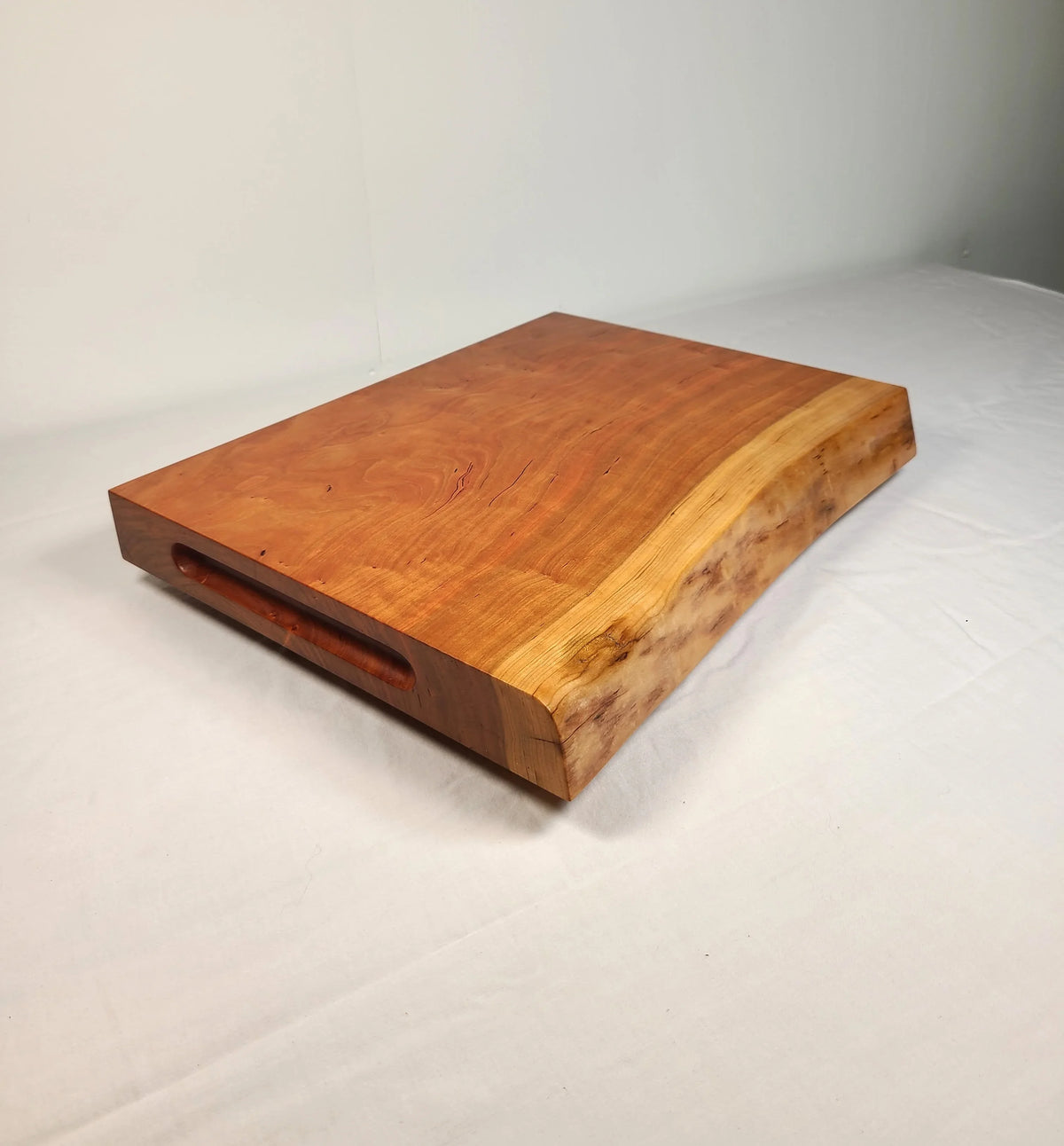 CHERRY_LIVE_EDGE_FLAT_TOP_CUTTING_BOARD_4_bb6d261d-087e-4724-9356-ef777fe9e9ba - Zim Boards