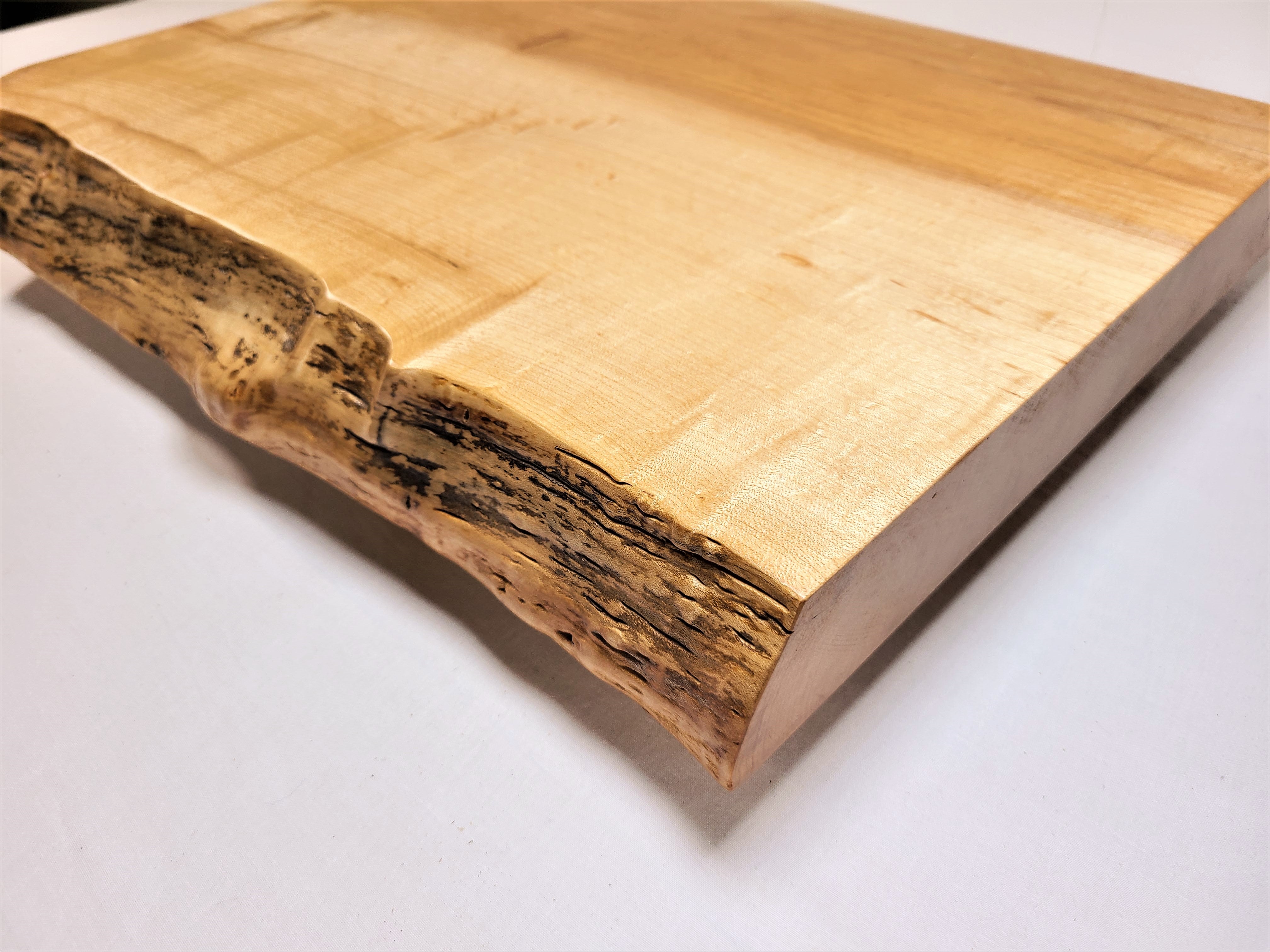 Hard Maple Live Edge Cutting Board / 2" single-plank (Classic Series)