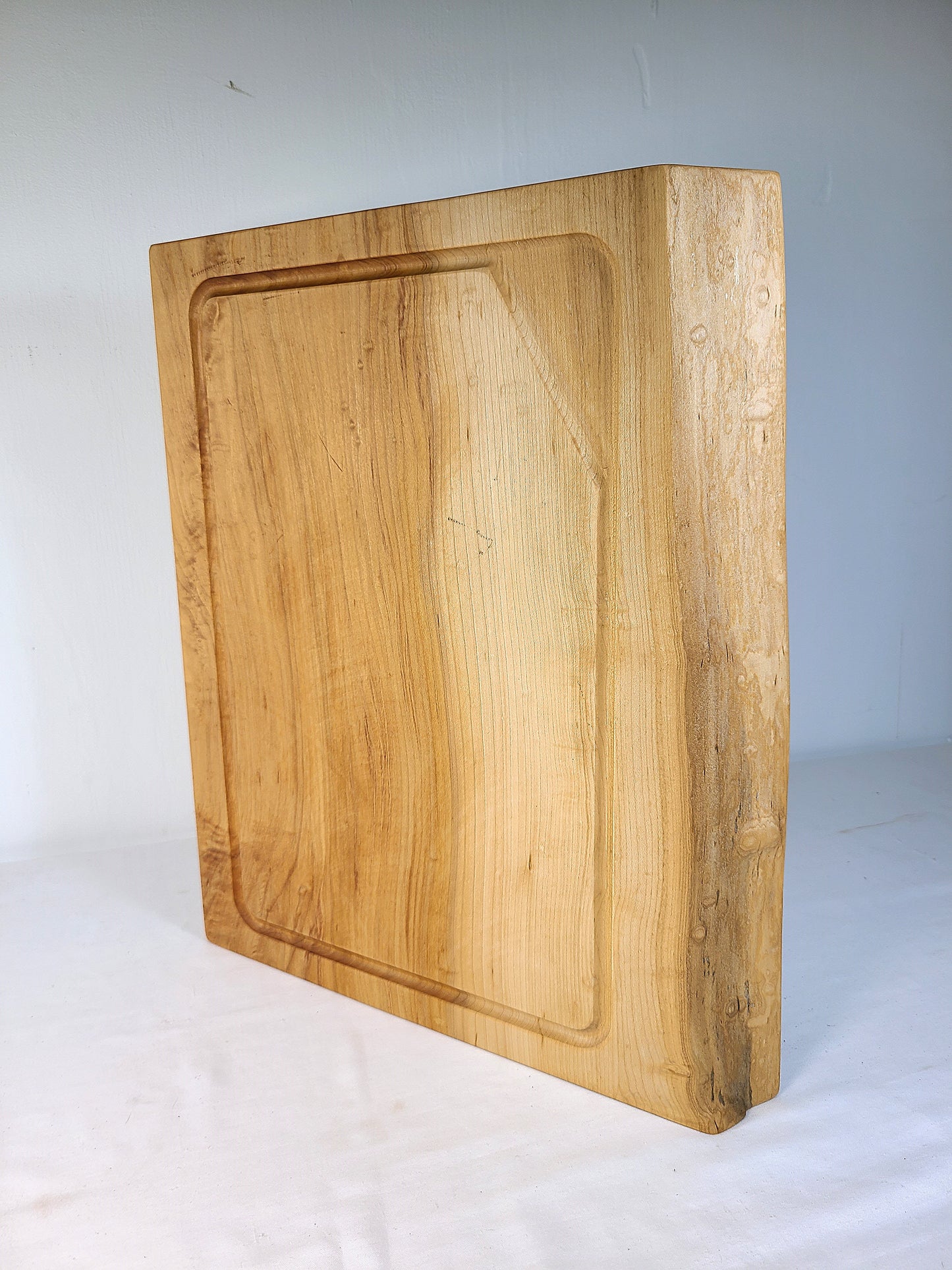 LIVE EDGE MAPLE CARVING BOARD / SLICER SERIES