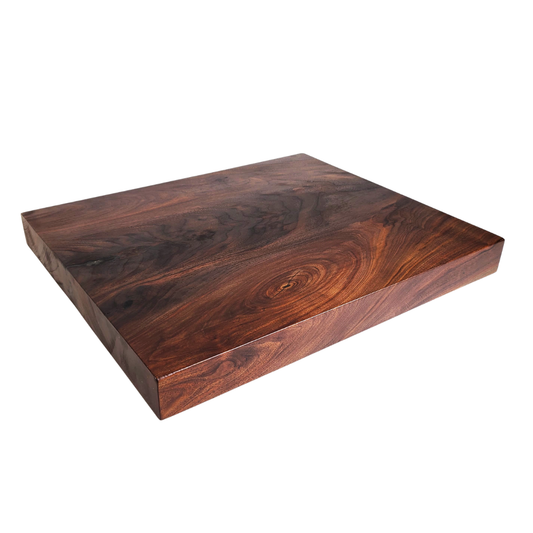 Walnut Cutting Board / Classic Series