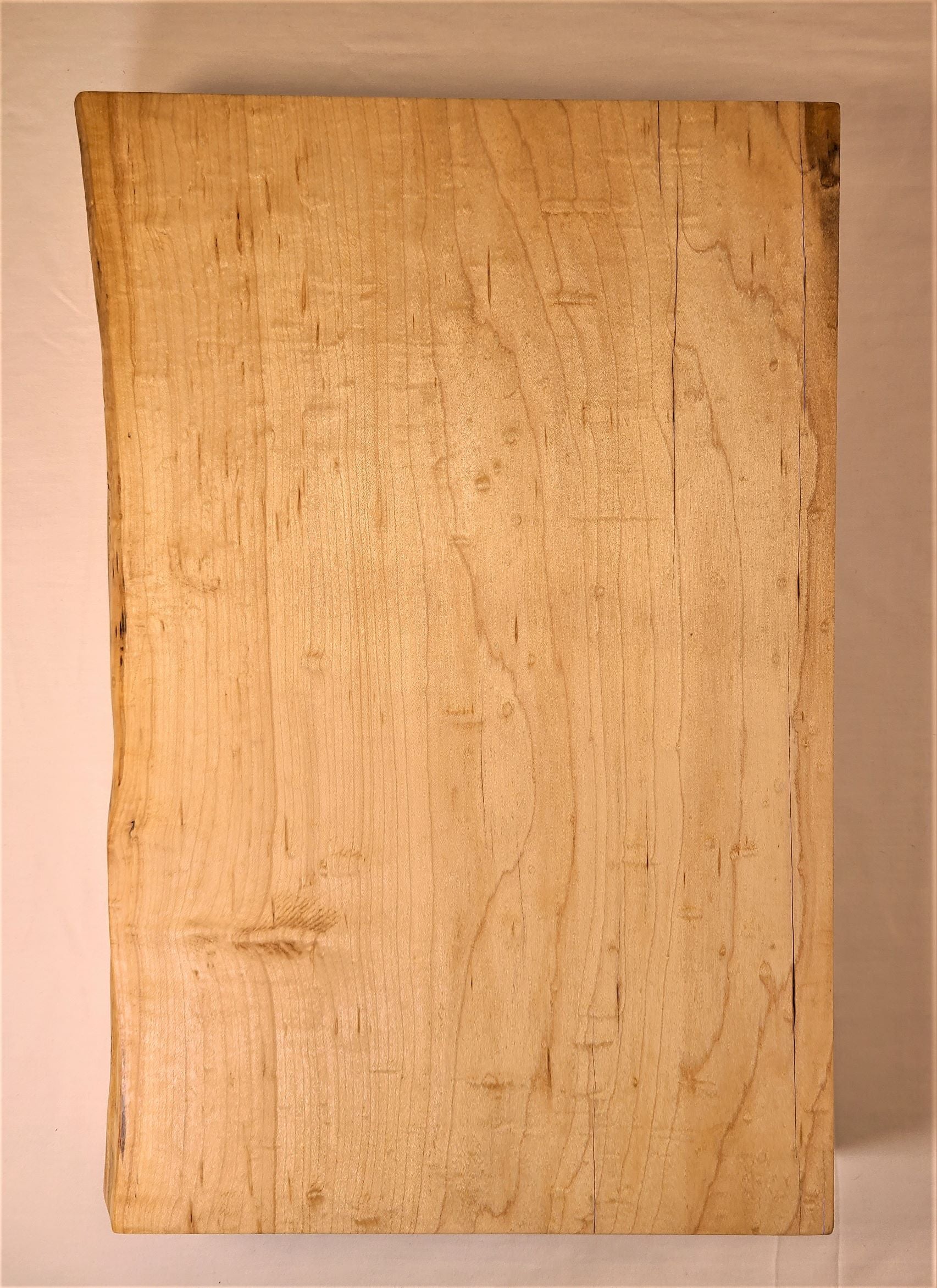 Hard Maple Live Edge Cutting Board / 2" Single-Plank Board Thickness (Classic Series)