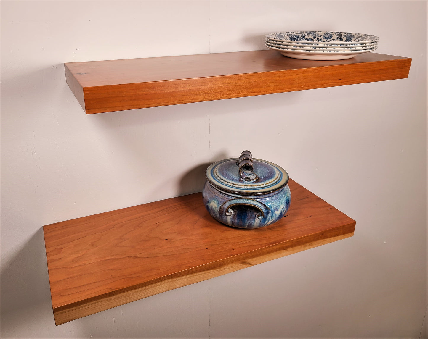 CHERRY FLOATING SHELVES