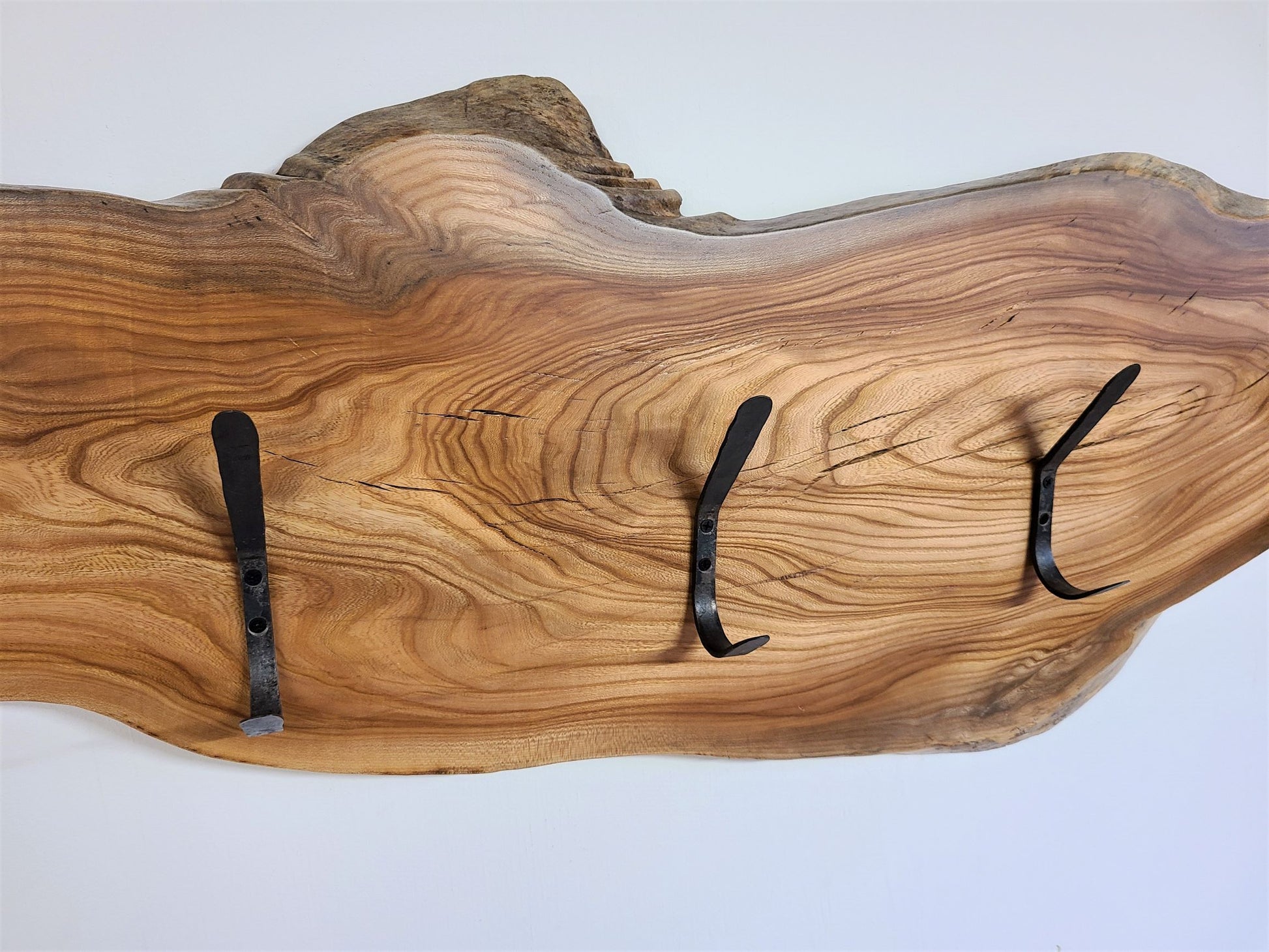 ELM HOOK BOARD  COAT RACK WITH 5 HAND FORGED STEEL DOUBLE 