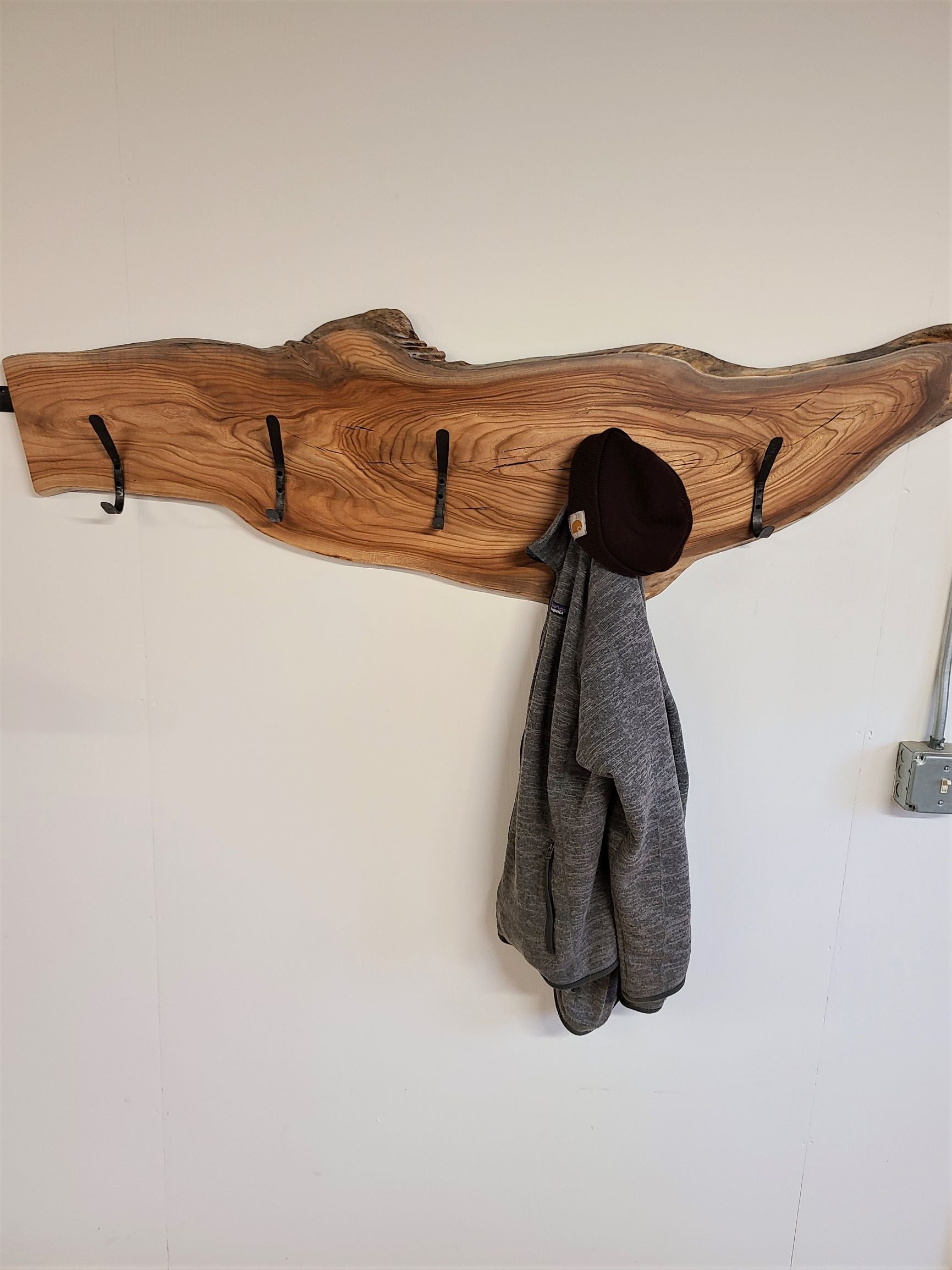 ELM HOOK BOARD  COAT RACK WITH 5 HAND FORGED STEEL DOUBLE 